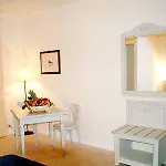 아파트호텔 Parkhotel Montigeto 파시냐노술트라시메노